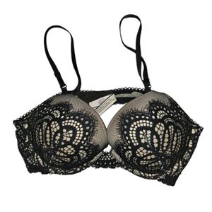 Victoria's Secret Dream Angels Bra Size 36B Black Lace Push-Up